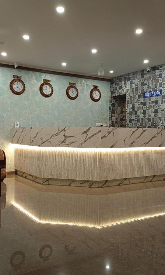 Hotel Rajdhani Μπανγκαλόρ Εξωτερικό φωτογραφία
